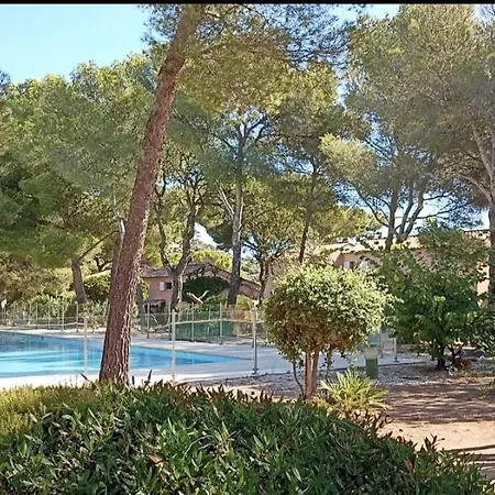Paradis Bleu Apartment Saint-Raphaël